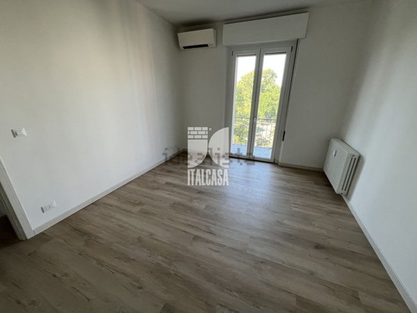 appartamento in vendita a Mantova in zona Via Virgiliana