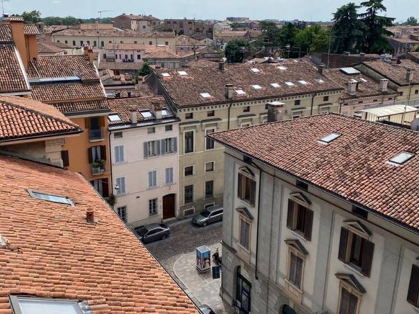 appartamento in vendita a Mantova in zona Via Principe Amedeo