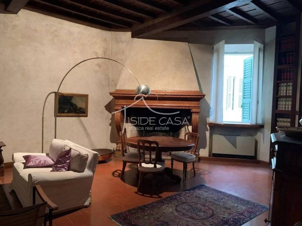 casa indipendente in vendita a Mantova in zona Centro Storico
