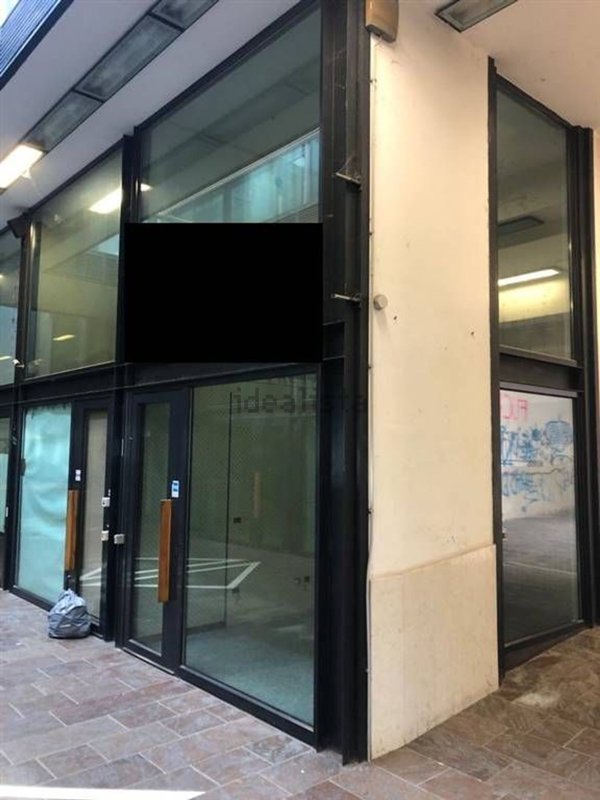 ufficio in vendita a Mantova in zona Via Principe Amedeo