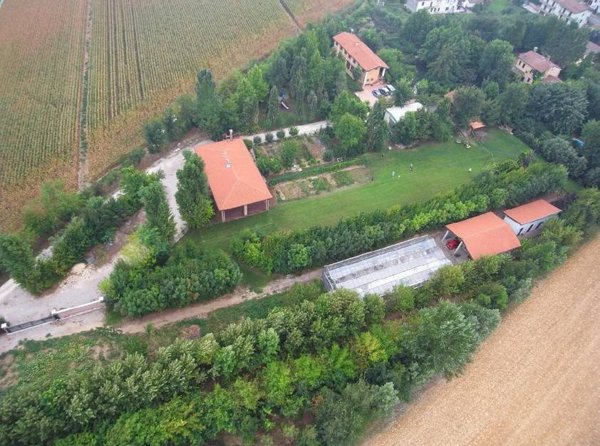 casa indipendente in vendita a Mantova in zona Tè Brunetti