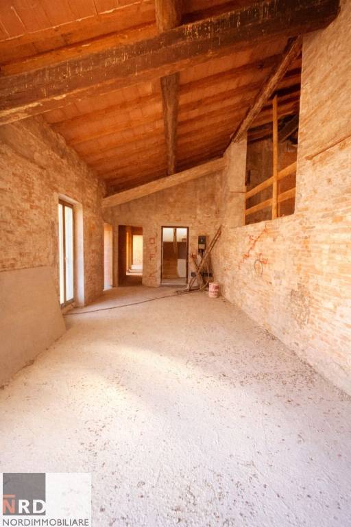 appartamento in vendita a Mantova in zona Centro Storico