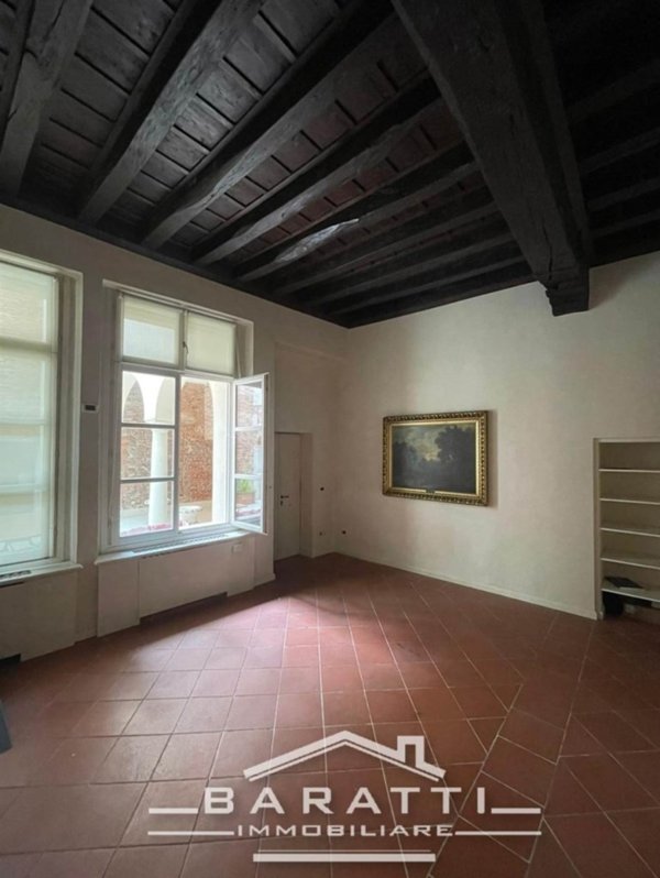 appartamento in vendita a Mantova in zona Centro Storico