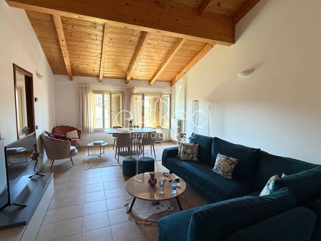 appartamento in vendita a Mantova in zona Centro Storico