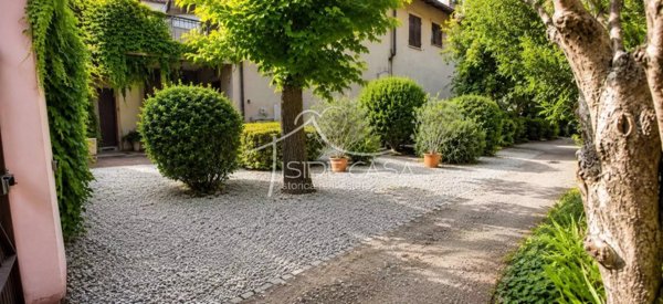 casa indipendente in vendita a Mantova in zona Chiesanuova