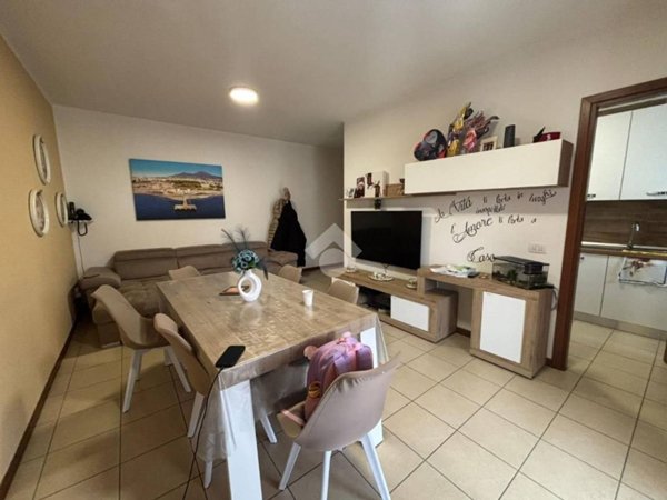appartamento in vendita a Mantova in zona Gambarana