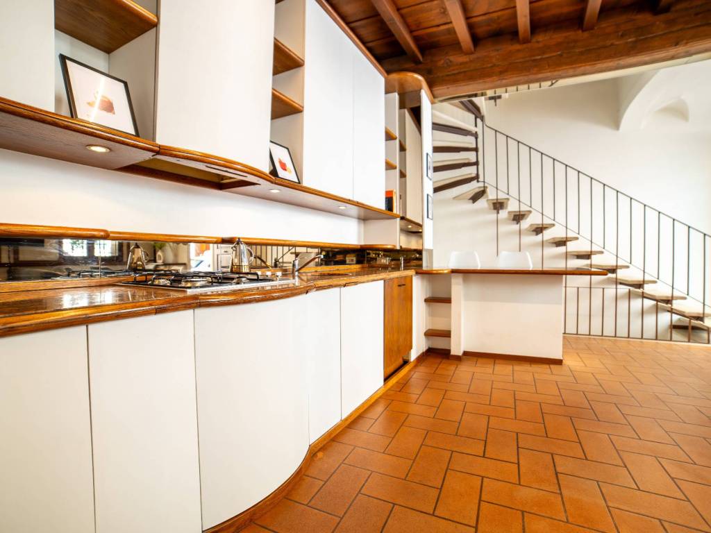 casa indipendente in vendita a Mantova in zona Centro Storico