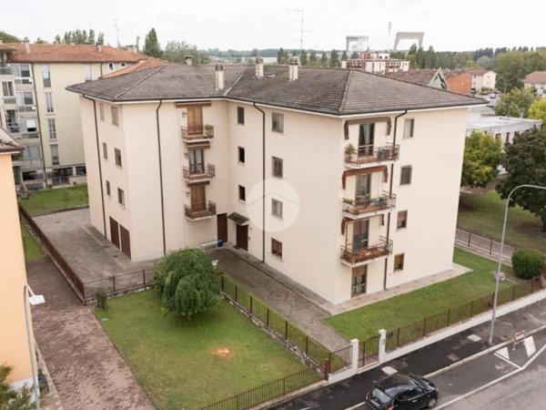 appartamento in vendita a Mantova in zona Cittadella