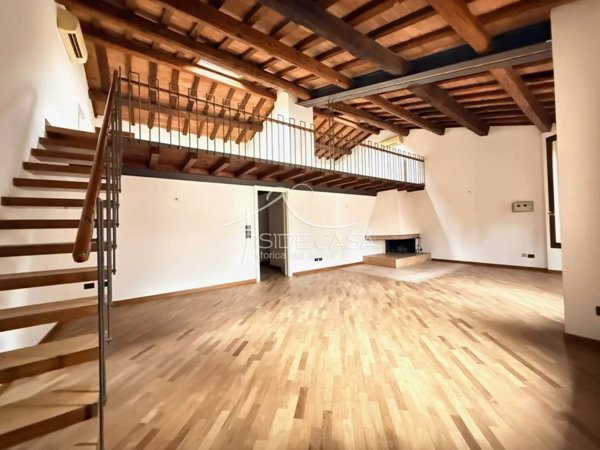 appartamento in vendita a Mantova in zona Centro Storico