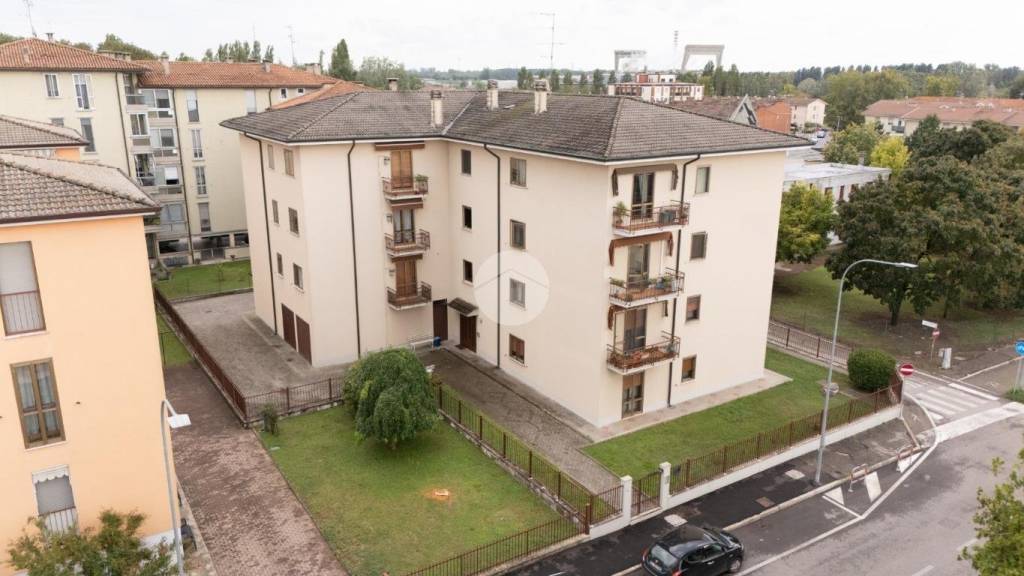 appartamento in vendita a Mantova in zona Cittadella