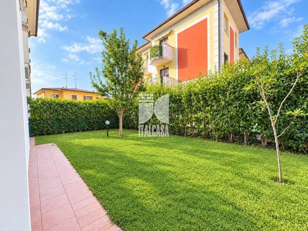 appartamento in vendita a Mantova in zona Cittadella