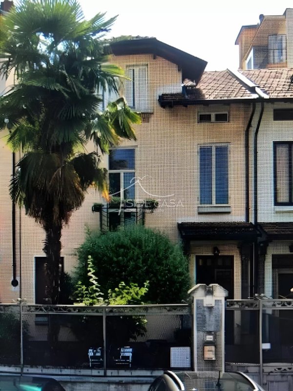 casa indipendente in vendita a Mantova in zona Via Montanara e Curtatone