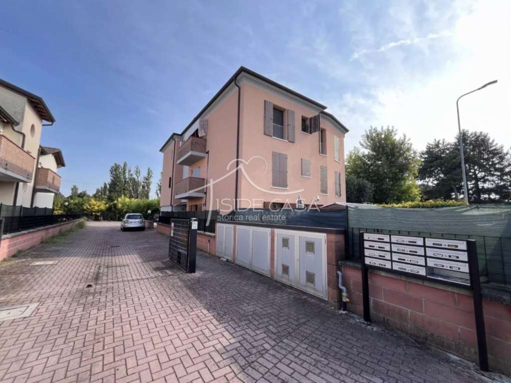 appartamento in vendita a Mantova in zona Castelnuovo