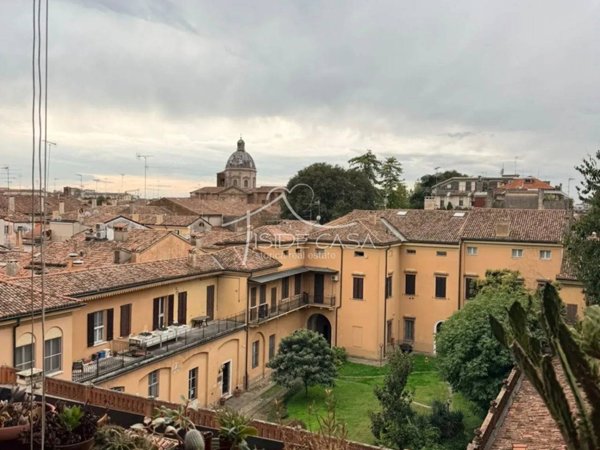 appartamento in vendita a Mantova in zona Corso Vittorio Emanuele II
