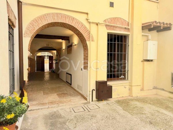 appartamento in vendita a Mantova in zona Virgiliana