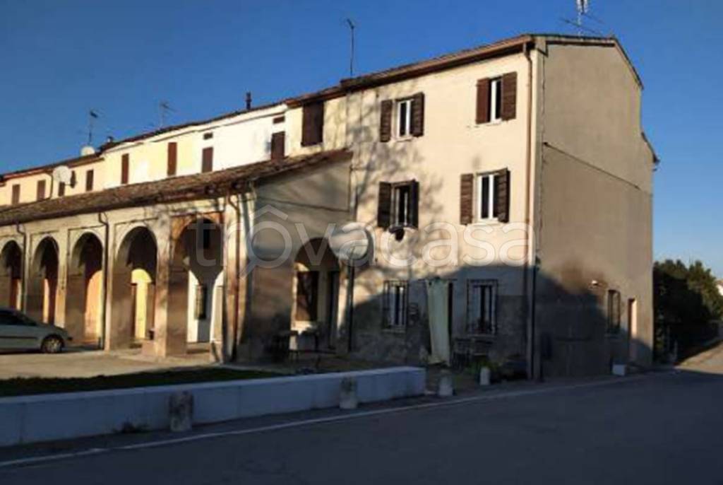 casa indipendente in vendita a Marcaria in zona Canicossa