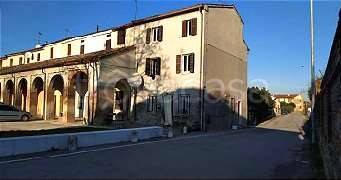 casa indipendente in vendita a Marcaria in zona Canicossa