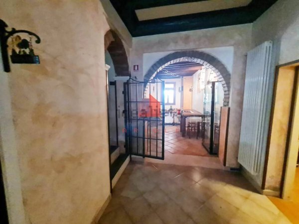 casa indipendente in vendita a Marcaria