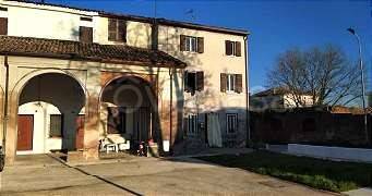 casa indipendente in vendita a Marcaria in zona Canicossa