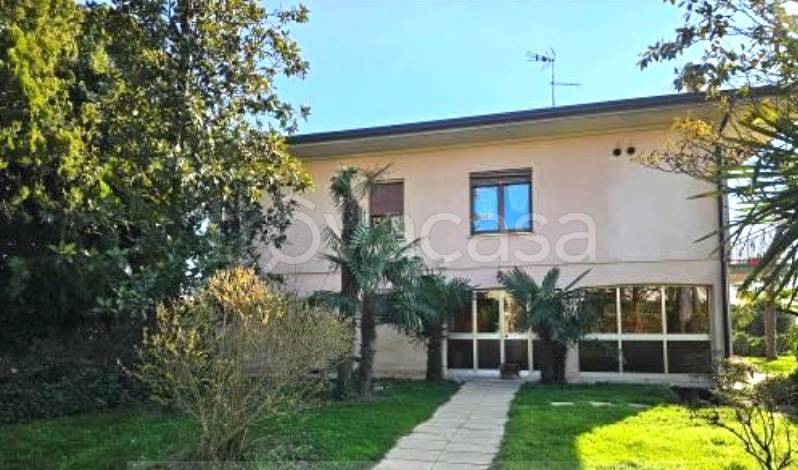 azienda agricola in vendita a Marcaria