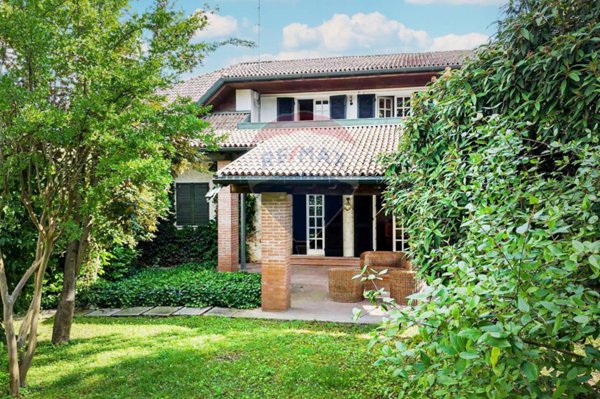 casa indipendente in vendita a Marcaria