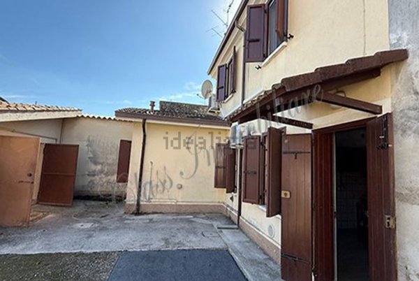 casa indipendente in vendita a Marcaria in zona Gabbiana