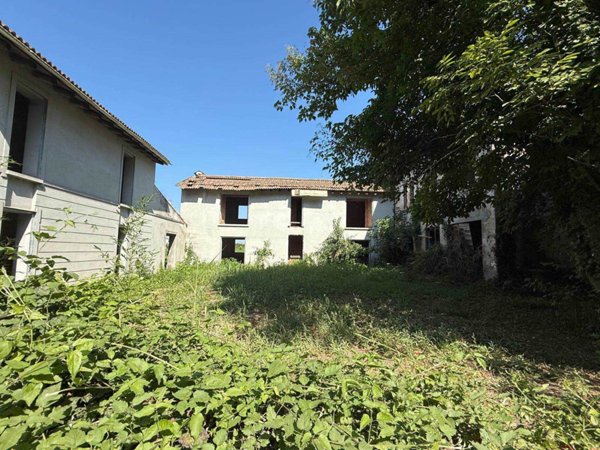 casa indipendente in vendita a Marcaria