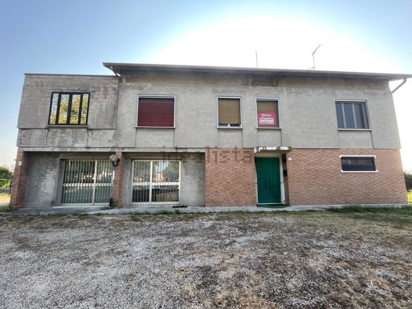 appartamento in vendita a Marcaria in zona Cesole
