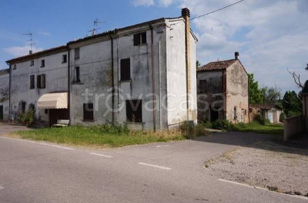 casa indipendente in vendita a Marcaria in zona Canicossa