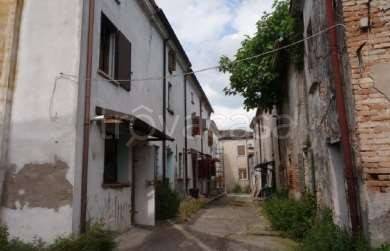 casa indipendente in vendita a Marcaria in zona Canicossa