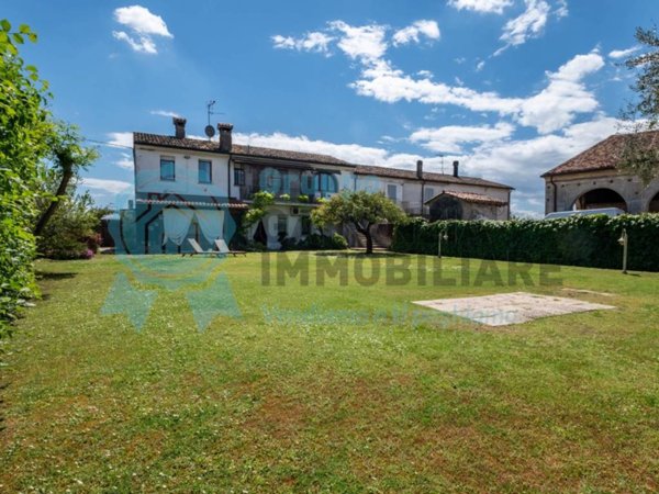 casa indipendente in vendita a Marcaria in zona Campitello