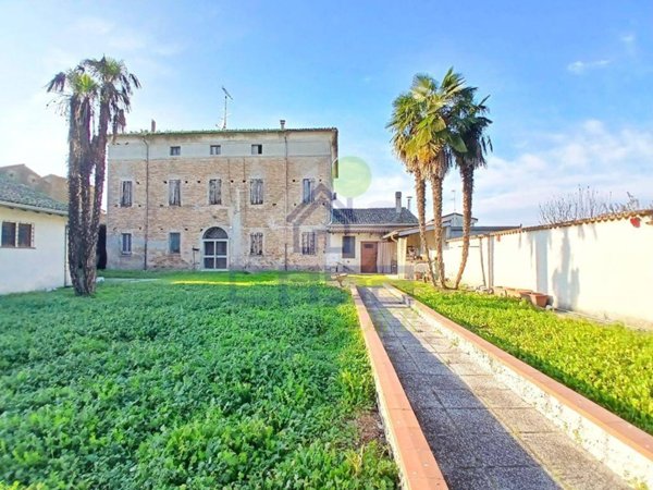casa indipendente in vendita a Marcaria in zona San Michele in Bosco