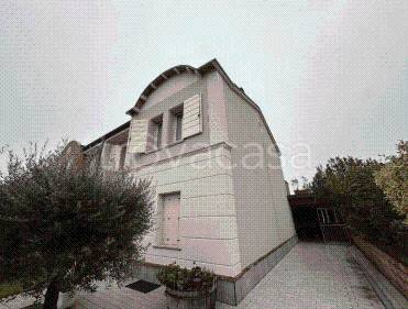casa indipendente in vendita a Marcaria