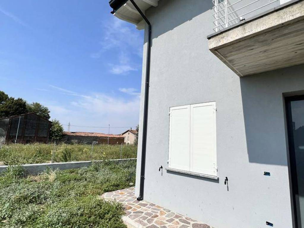 casa indipendente in vendita a Marcaria in zona Campitello