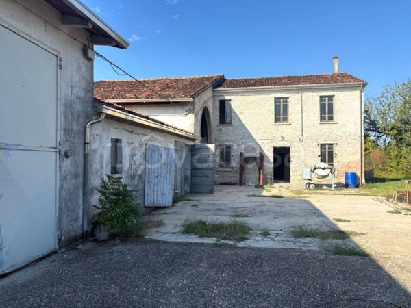 casa indipendente in vendita a Marcaria in zona Cesole
