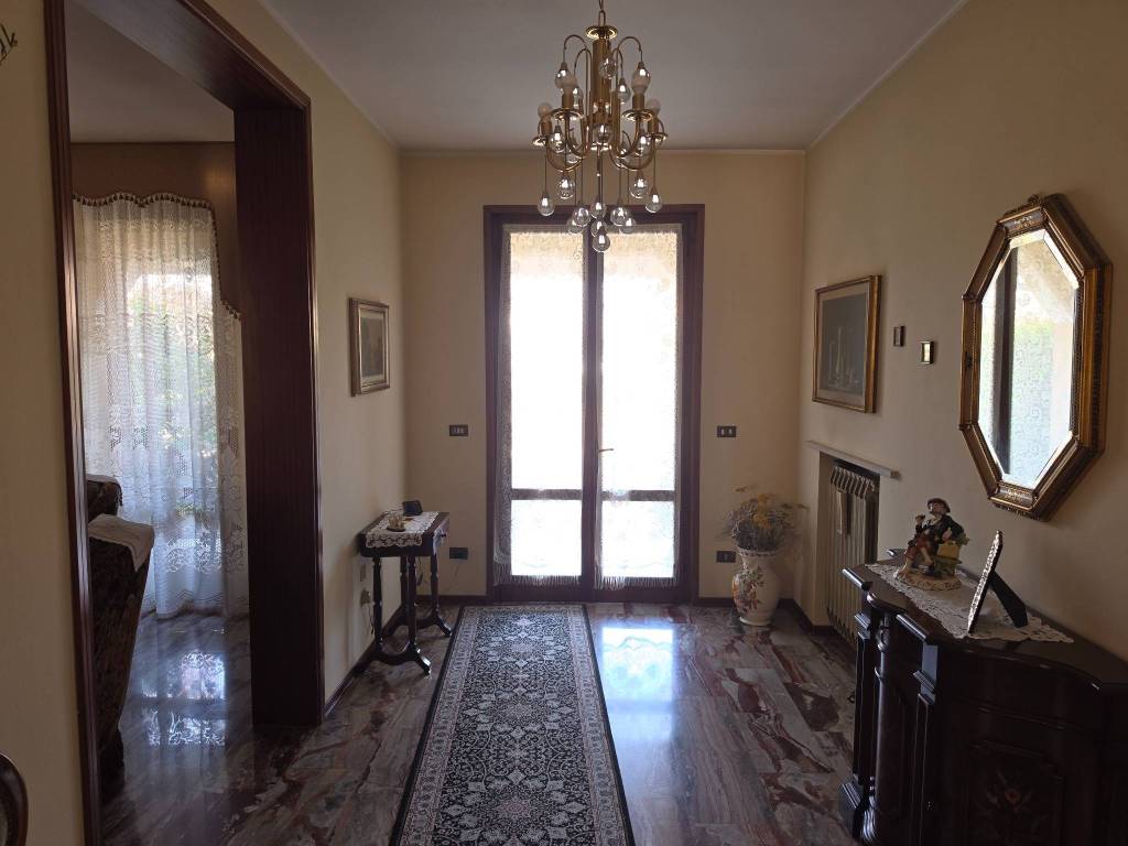 casa indipendente in vendita a Marcaria in zona San Michele in Bosco