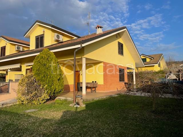 casa indipendente in vendita a San Raffaele Cimena in zona Piana