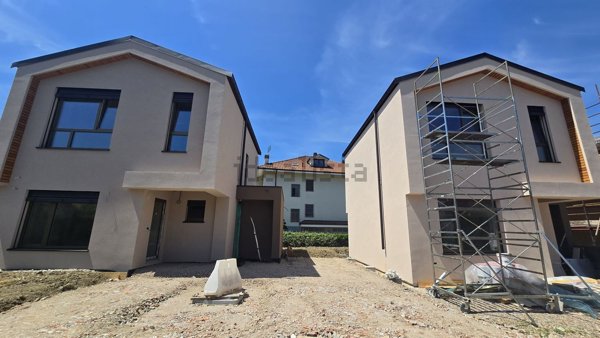 casa indipendente in vendita a San Raffaele Cimena in zona Piana