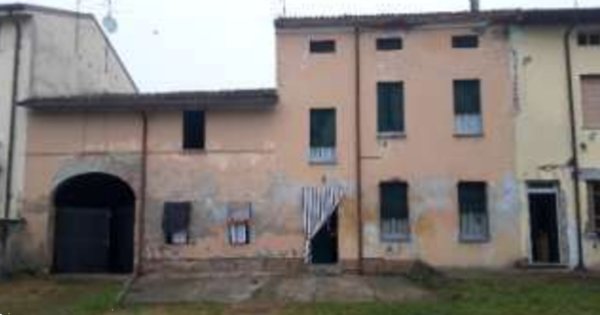 casa indipendente in vendita a Mariana Mantovana