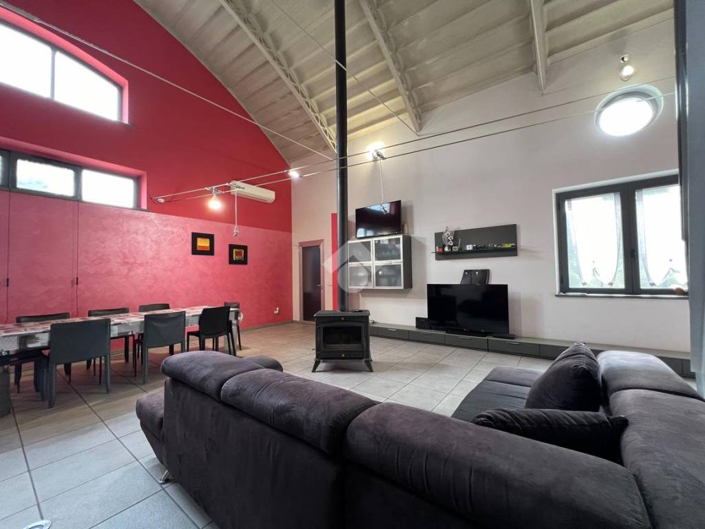 casa indipendente in vendita a Mariana Mantovana
