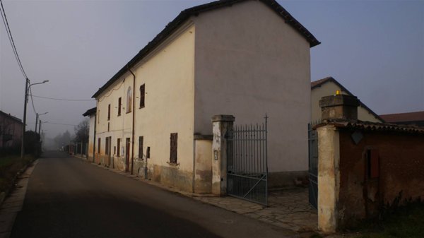 casa indipendente in vendita a Marmirolo in zona Pozzolo