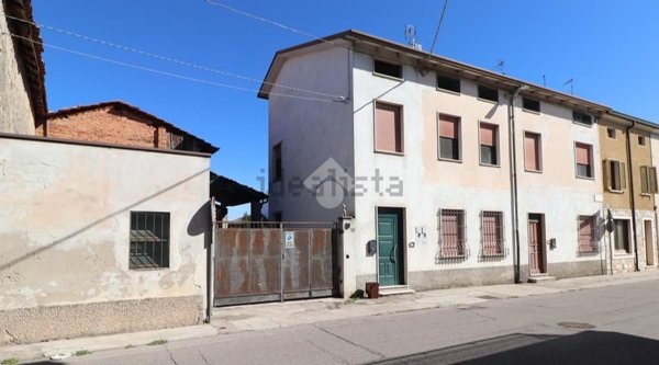 appartamento in vendita a Marmirolo