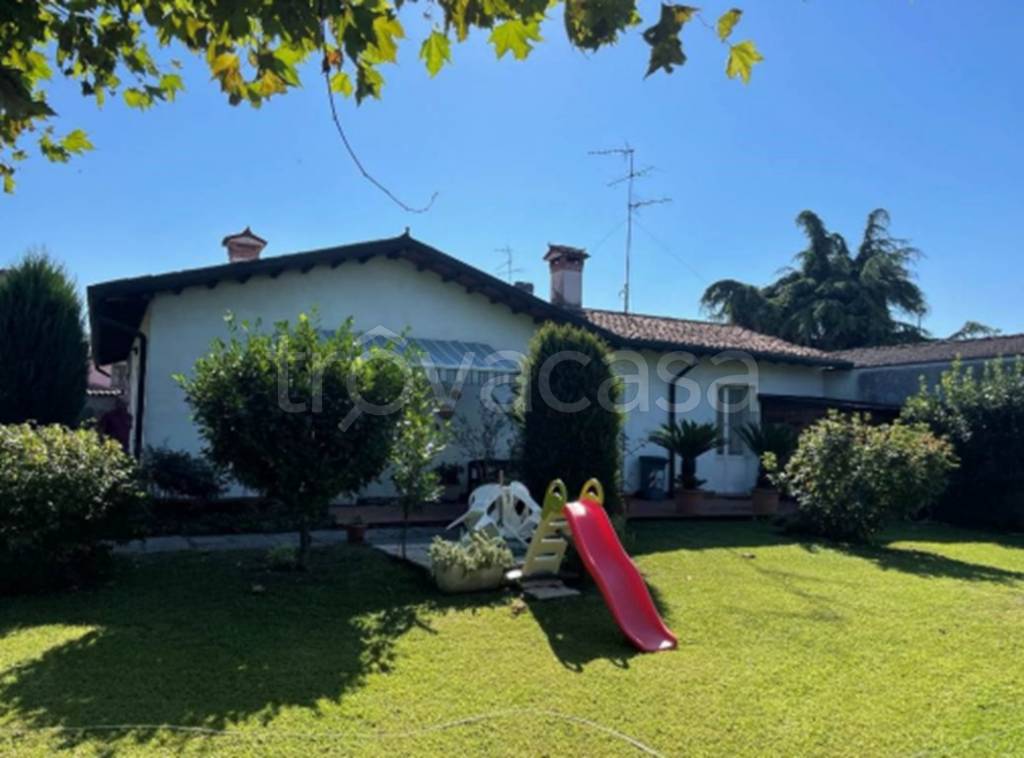 casa indipendente in vendita a Marmirolo