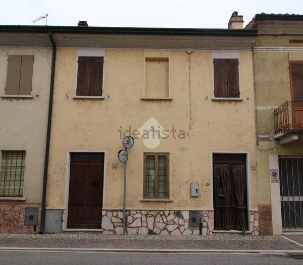 casa indipendente in vendita a Marmirolo