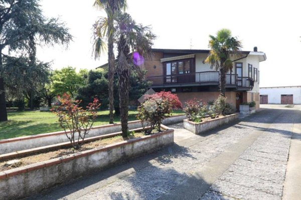 casa indipendente in vendita a Marmirolo