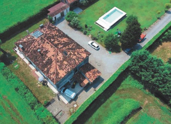 villa in vendita a Marmirolo