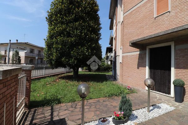 casa indipendente in vendita a Marmirolo