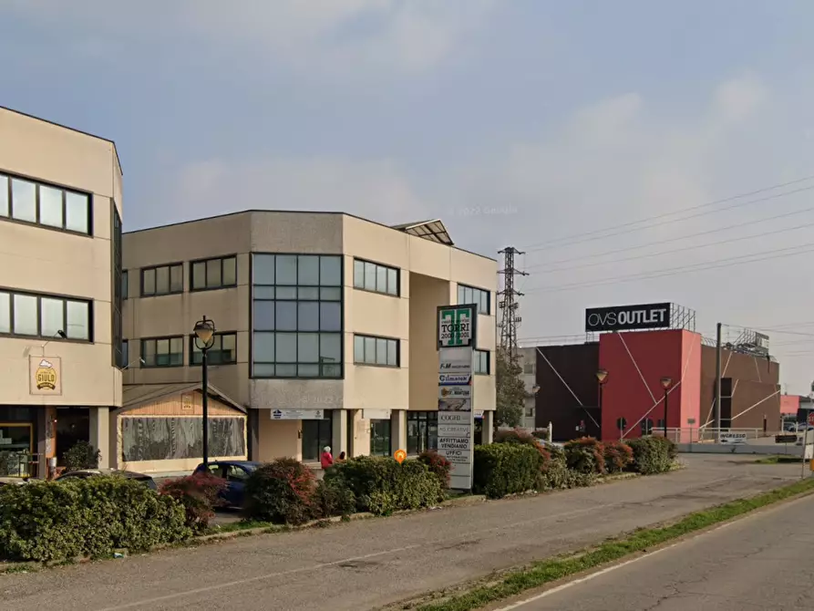 locale commerciale in vendita a Marmirolo