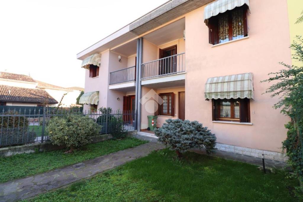 casa indipendente in vendita a Marmirolo