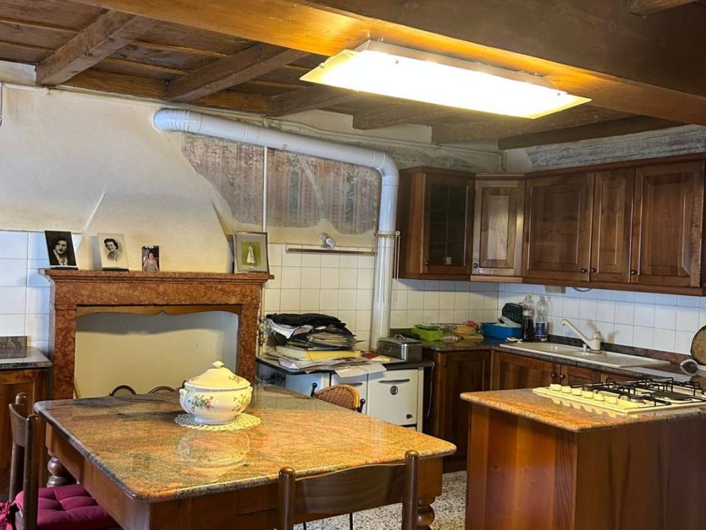 casa indipendente in vendita a Marmirolo